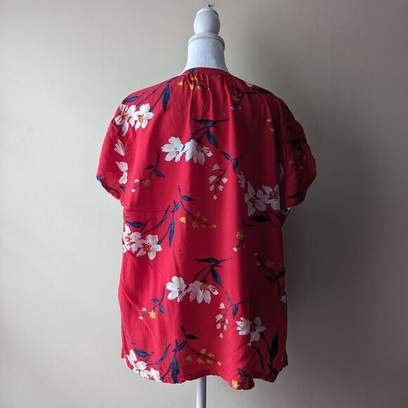 Old Navy Button Front Red Floral Short Sleeve Large - Picture 5 of 6